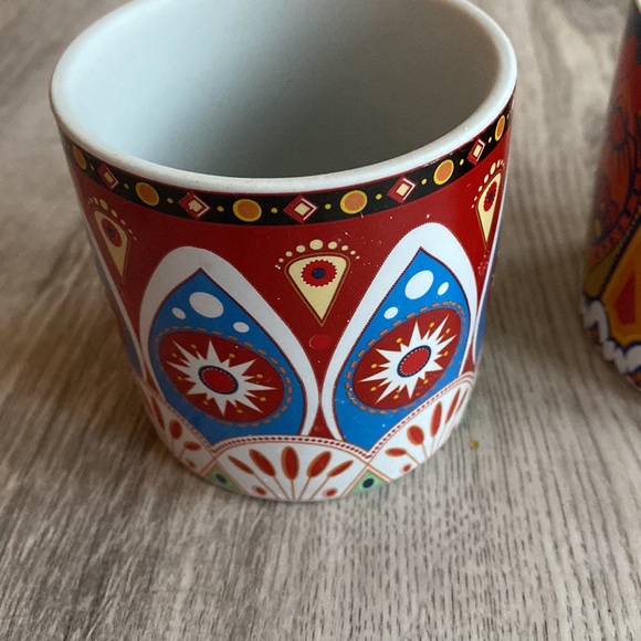 Ceramic mandala planters - Picture 2 of 8